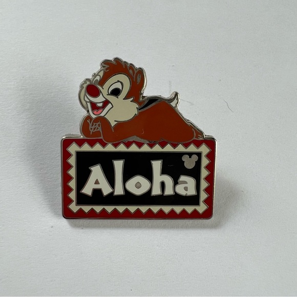 Chip and Dale Aloha Disney Pin Trading Hidden Mickey Series Disney World Signs - Picture 3 of 11